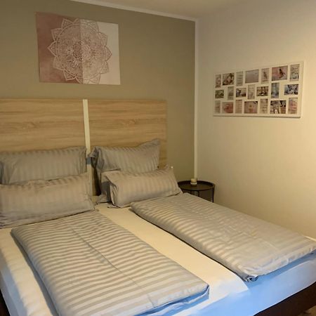 Ferienwohnung Karo โบเดนสดอร์ฟ ภายนอก รูปภาพ